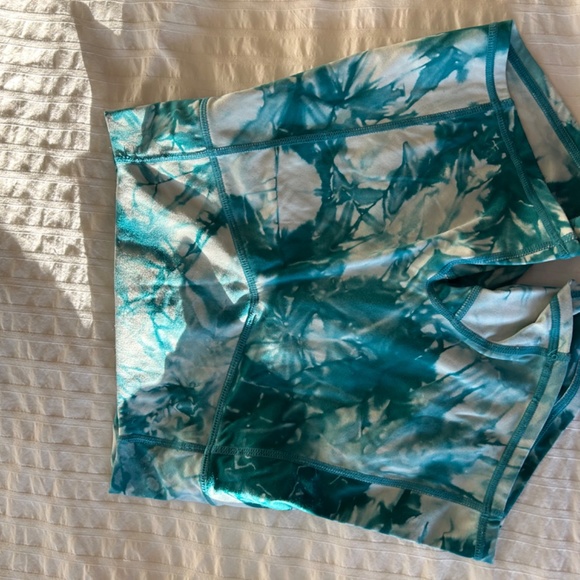 OG Short - Picture 3 of 4